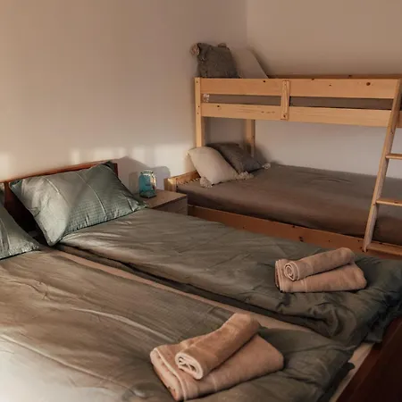 Sapat Vetra Vikendica