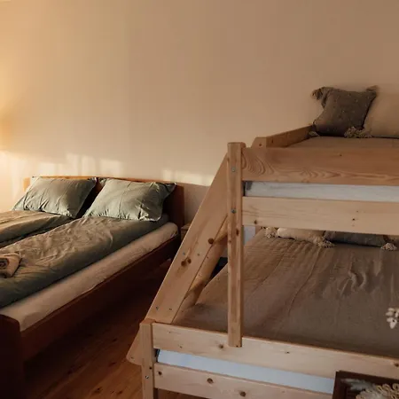 Sapat Vetra Vikendica Holiday home